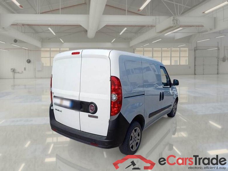 FIAT DOBLÒ CARGO / 2014 / 4P / VETT. FURGONATA CH1 LOUNGE 1.6 MJET 90CV E6D-F SeS #2