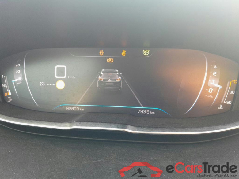 PEUGEOT 3008 / 2020 / 5P / todoterreno 1.5 BlueHDi 96kW (130CV) S&S Active Pack #4