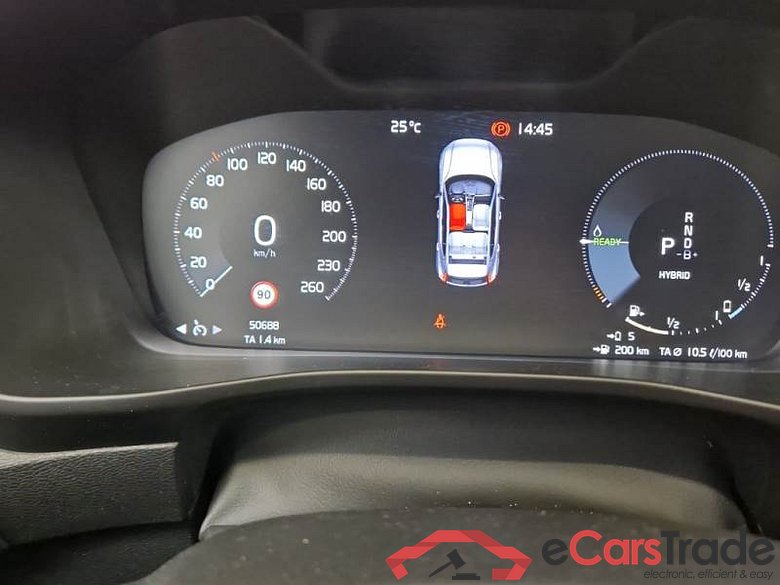 VOLVO XC40 / 2017 / 5P / SUV T4 PLUG-IN HYBRID AUTO RECH INSCRIP EXPR #4