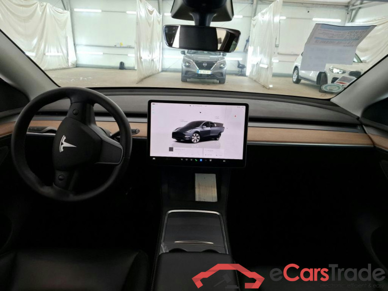 TESLA Model Y / 2020 / 5P / SUV Grand Autonomie Dual Motor AWD #6