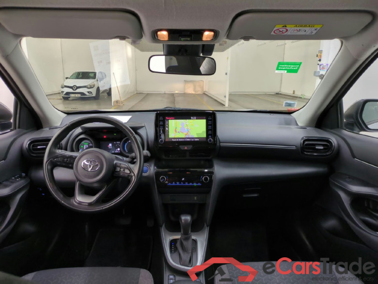 TOYOTA Yaris Cross Hybride / 2021 / 5P / SUV 1.5 HYBRID 116H DYNAMIC BUSINESS BEY AWD #5