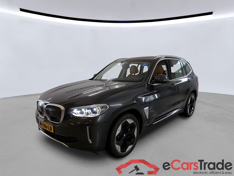 BMW iX3 210 kW #1