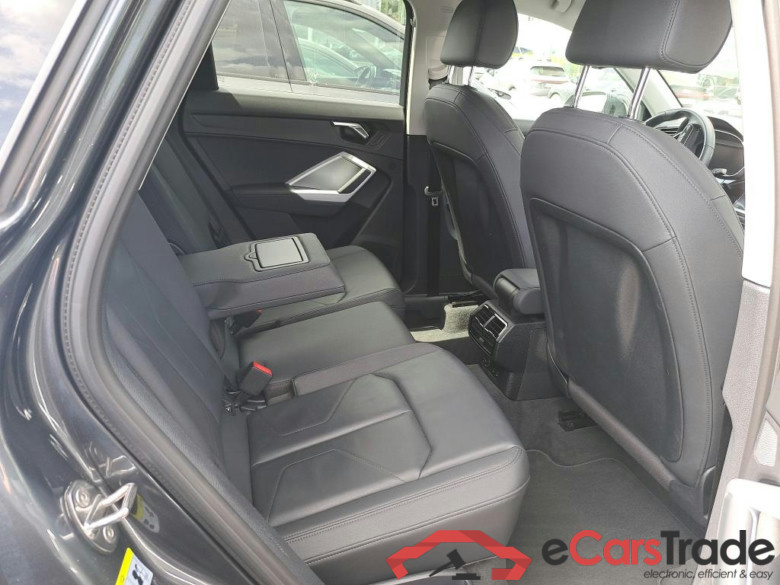 AUDI Q3 2.0 35 TDI S TRONIC S LINE BUSINESS EDIT #6
