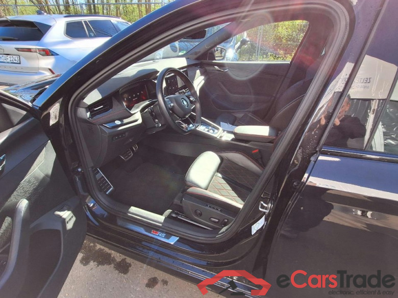 Octavia Combi RS Plus 2.0 TDI 147KW AT7 E6d #4