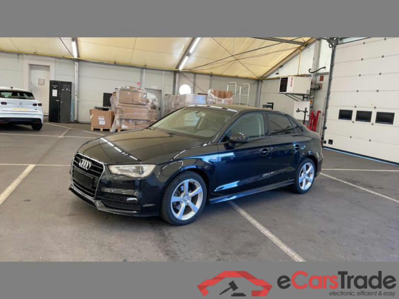 AUDI A3 Sedan Dsl A3 1.6 TDi Attraction #1