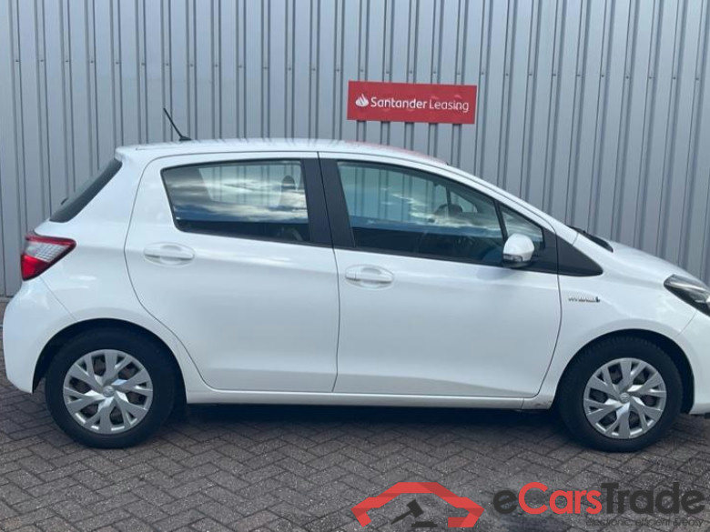 TOYOTA YARIS 1.5vvti hybrid active 74kW cvt aut #6