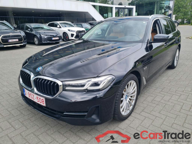BMW 5 SERIES TOURING 2.0 520E TOURING AUTO #1