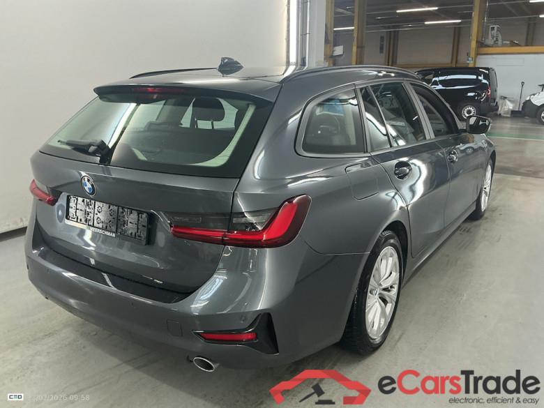 BMW 3 SERIES TOURING 2.0 318DA (100KW) TOURING #4