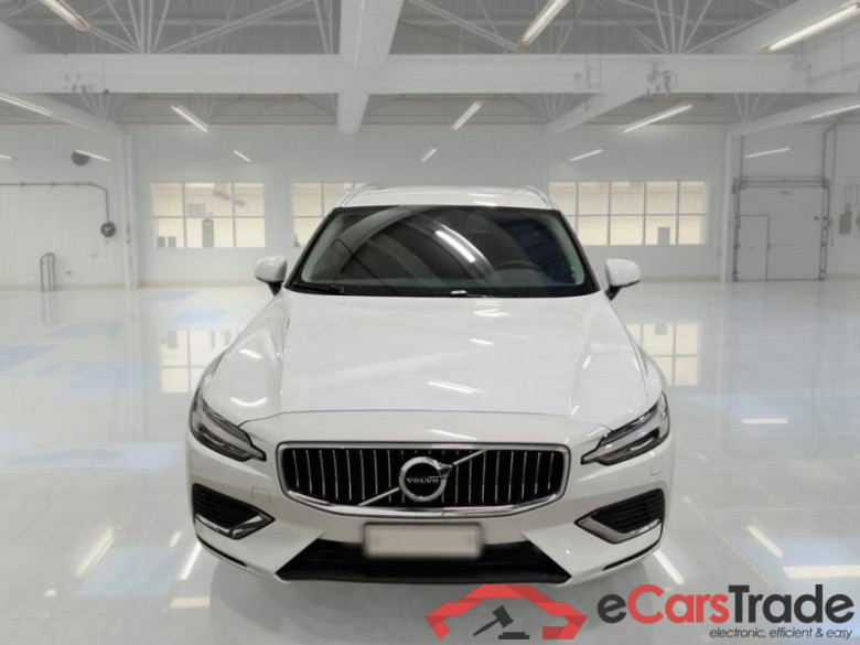 VOLVO V60 / 2019 / 5P / STATION WAGON T6 PLUG-IN AWD AUTOM.INSCR.EXPR. #6