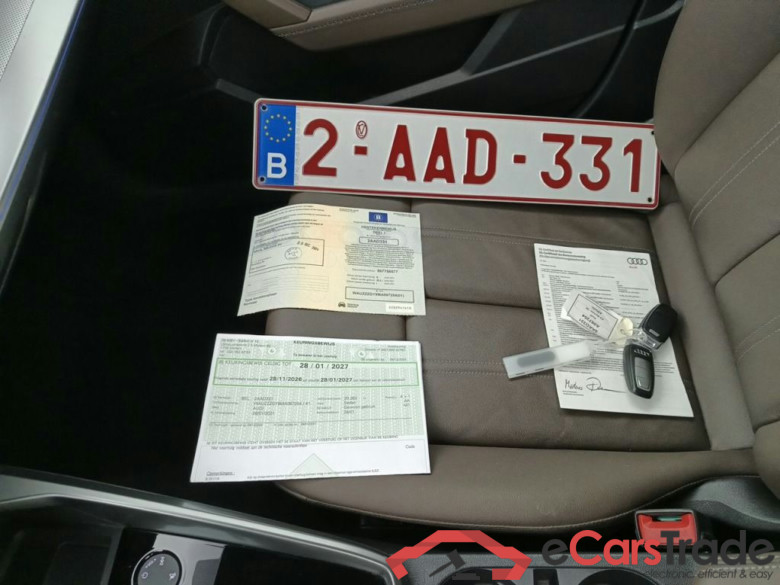 Audi A3 Berline 1.5 TFSi 35 110kW S tronic S line 4d #4