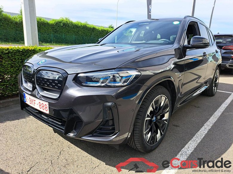 BMW IX3 80KWH AUTO