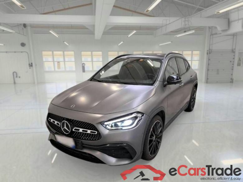 MERCEDES-BENZ GLA / 2020 / 5P / CROSSOVER GLA 250 AUTOMATIC PREMIUM #1