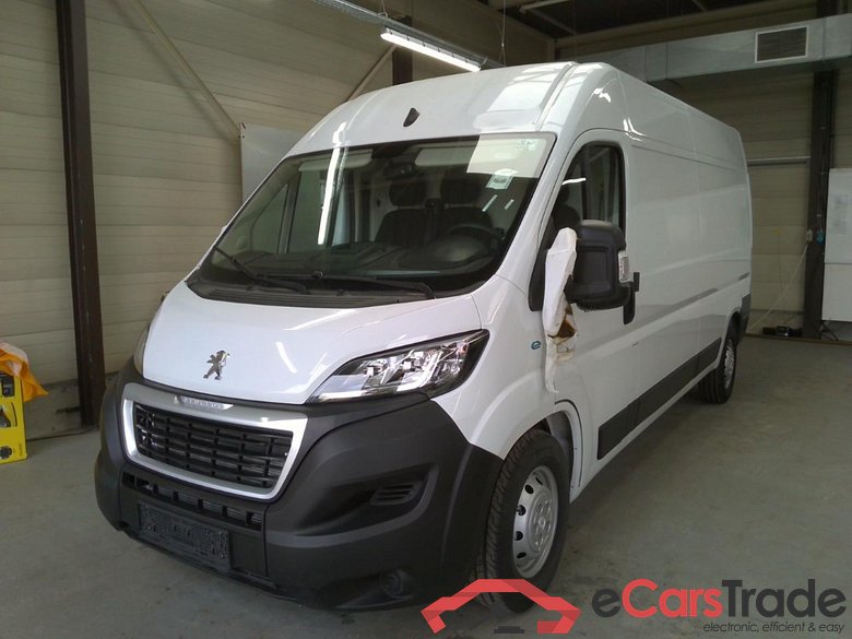 Peugeot Boxer L3H2 75 kWh Peugeot e-Boxer L3H2 75 kWh