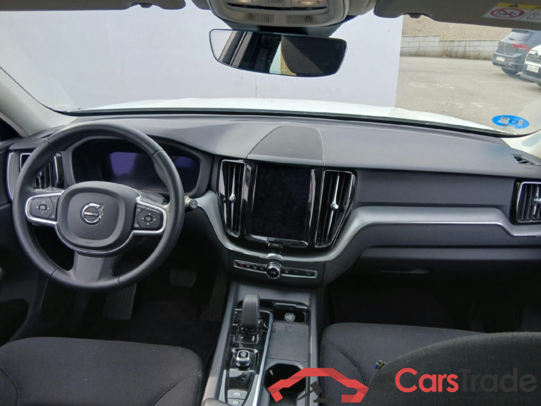 VOLVO XC60 / 2017 / 5P / todoterreno 2.0 T6 AWD Recharge Inscription Exp Auto #3