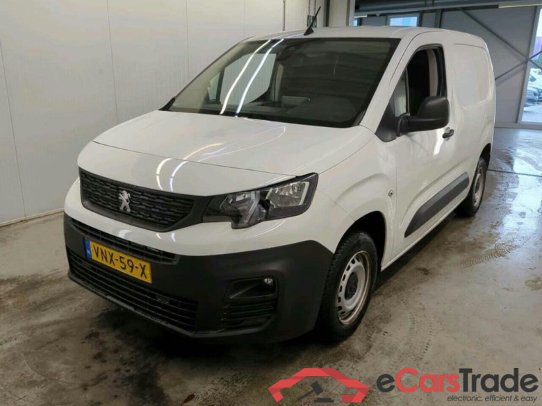 PEUGEOT Partner 1.2 PT. Premium #1