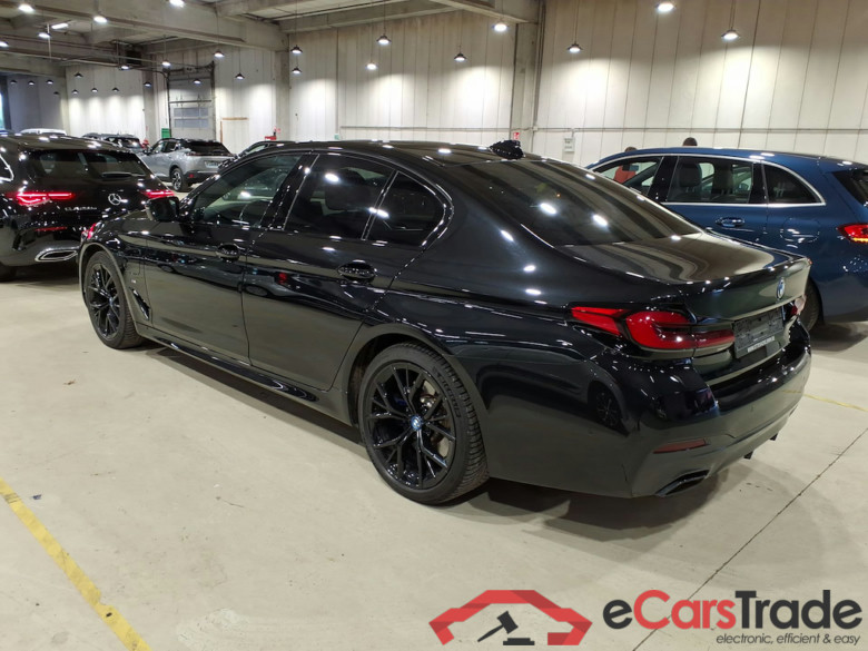 BMW 5 - 2020 530eA PHEV #2