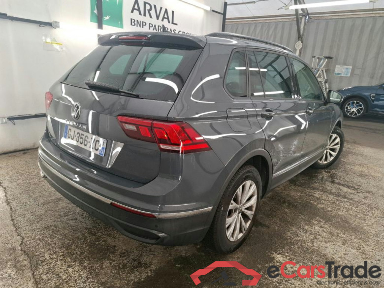 VOLKSWAGEN Tiguan / 2020 / 5P / SUV 2.0 TDI 150 DSG7 Life Business #3