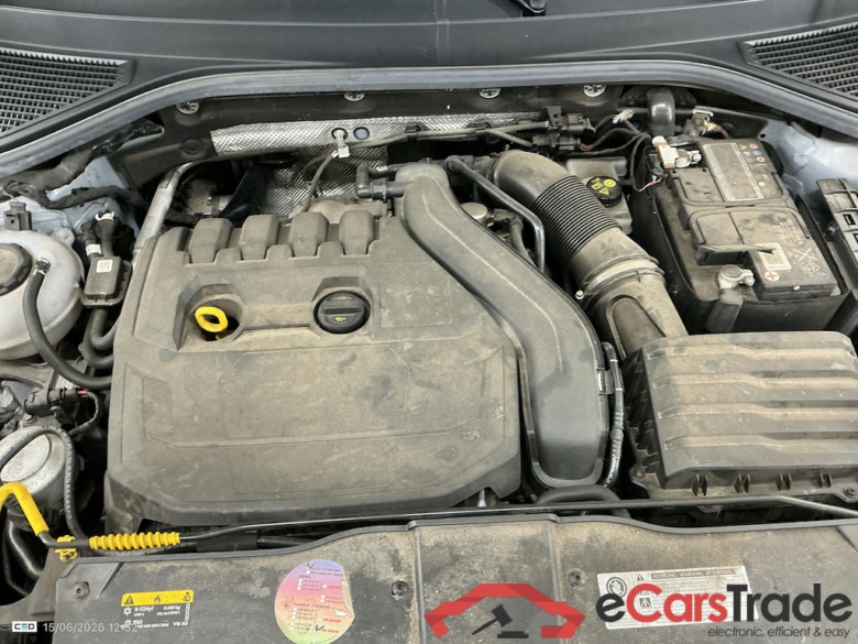 VOLKSWAGEN T-ROC 1.5 TSI DSG ELEGANCE #6