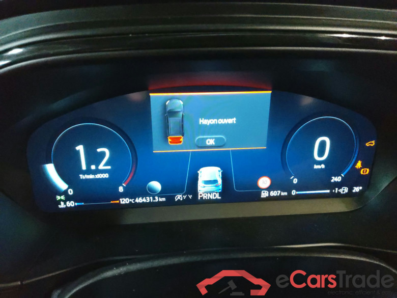 FORD Focus Berlina 1.0 Ecoboost 114KW 155CV S6.2 AutomÃ¡tico ST-LINE X(Winterpack) #4