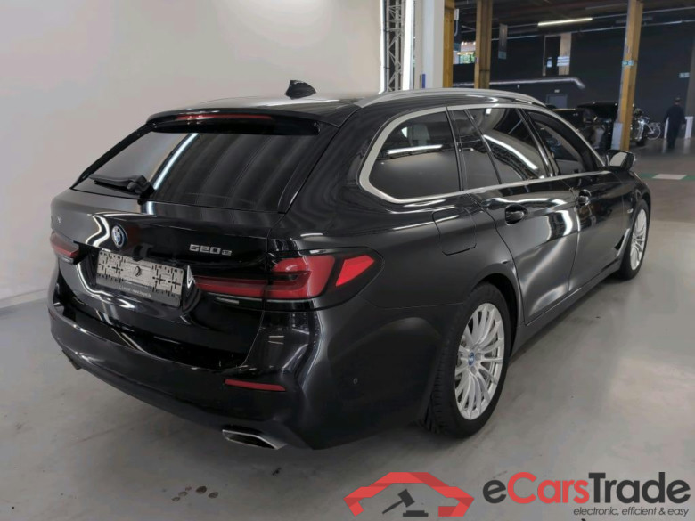 BMW 5 SERIES TOURING 2.0 520E TOURING AUTO #3