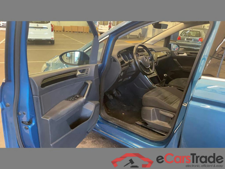 VOLKSWAGEN Touran Dsl Touran 1.6 TDi SCR Trendline DSG #6