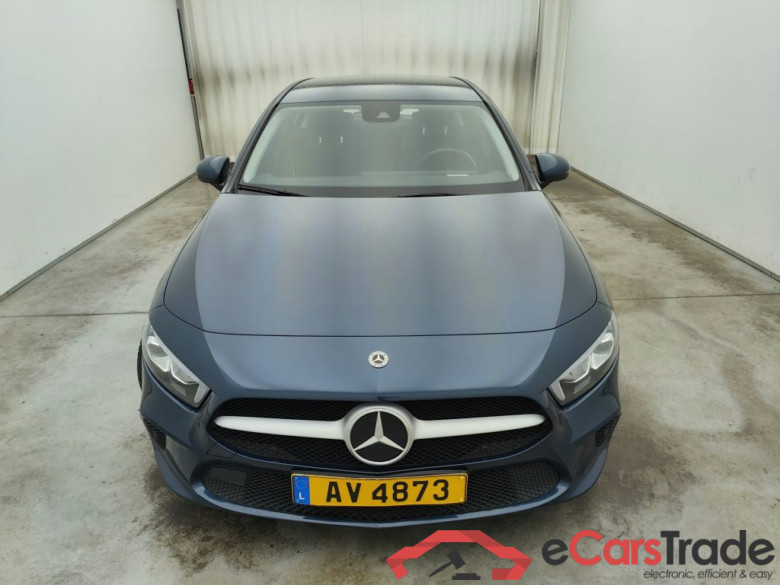 MERCEDES CLASSE A DIESEL (W177) A 180 d 116 Business Solution Essential 5d #5