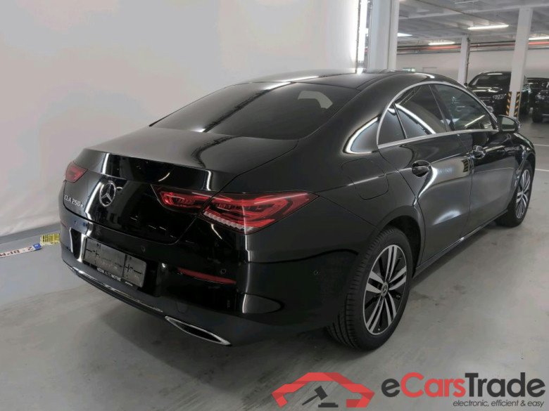 MERCEDES-BENZ CLA 1.3 CLA 250 E BUSINESS SOLUTION DCT #4