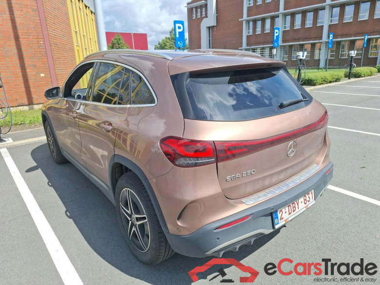 MERCEDES-BENZ EQA BEV 67KWH EQA 250 AMG LINE #3