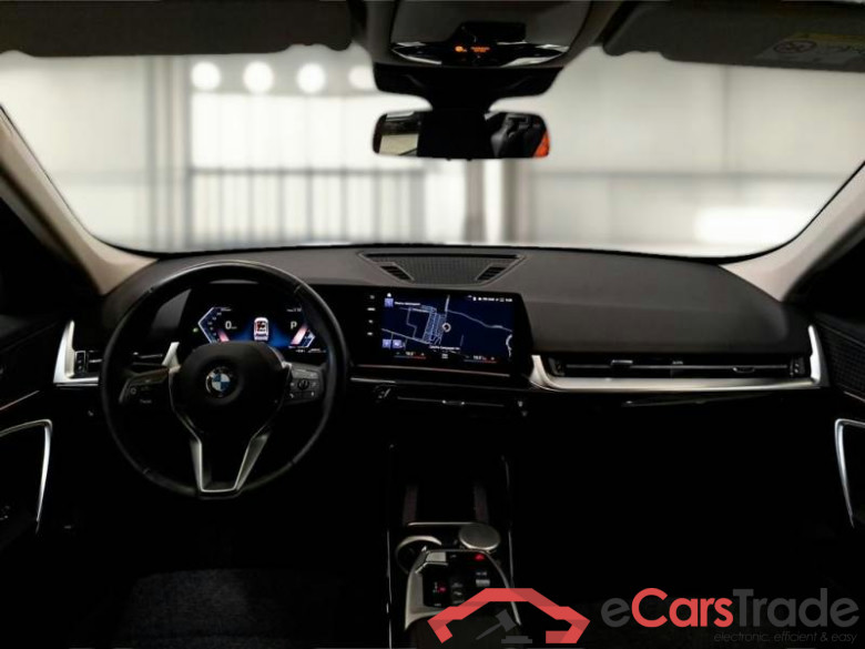 BMW X1 / 2022 / 5P / SUV SDRIVE 18D EDITION ESSENCE DCT #3