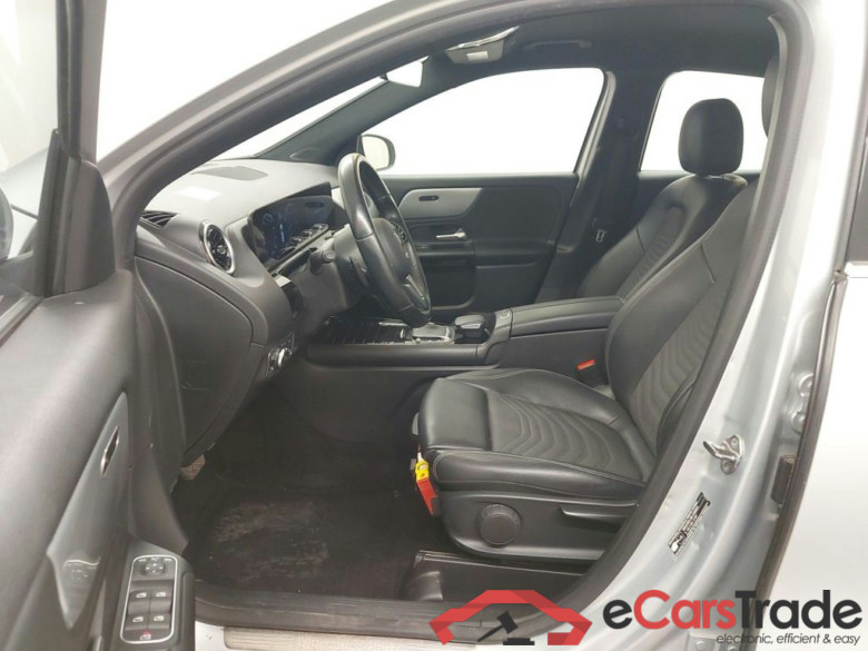 MERCEDES CLASSE GLA DIESEL - 2020 GLA 200 d 150 business Solution 5d Auto #3
