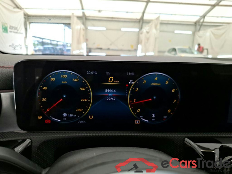 MERCEDES-BENZ CLA Coupe / 2019 / 4P / Coupé CLA 180 AMG Line #6