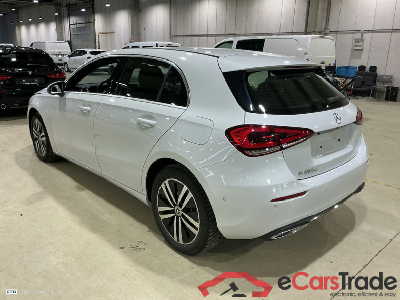 MERCEDES-BENZ A-CLASS 1.3 A 250 E DCT BUSINESS SOLUTION #3