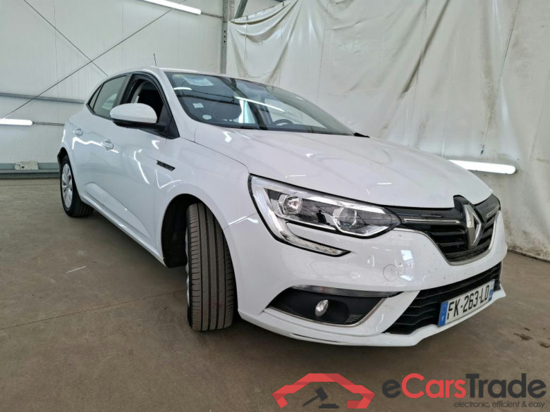 Megane IV Berline 5pt. Société Air Nav Reversible 1.5 dCi 90CV BVM6 E6 #4
