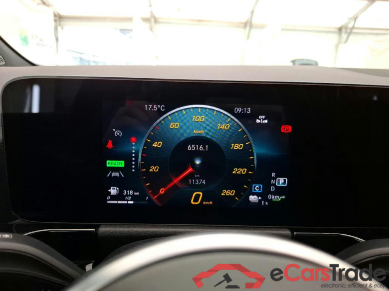 MERCEDES-BENZ GLA / 2020 / 5P / SUV GLA 250 e BUSINESS LINE DCT #6