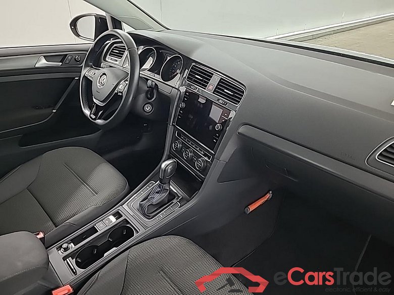 VOLKSWAGEN GOLF E-DITION 2020 5D 100kW #6