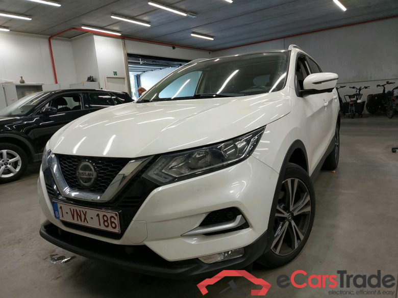 NISSAN - NIS QASHQAI dCi 115PK N-Connecta & Pack Design & Removable Trailer Hook #1