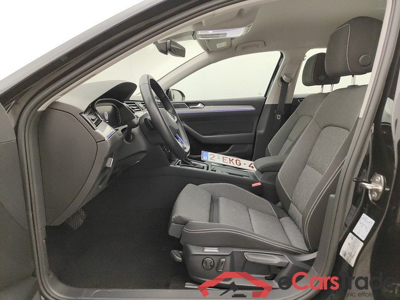 Volkswagen Passat Variant 1.4 TSI DSG6 GTE Business 5d #3
