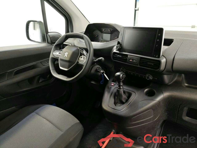 PEUGEOT Partner 1.2 PT. Premium #3