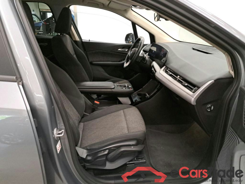 BMW - BMW 2 ACTIVE TOURER 218dA 136PK With Climatic & Cruise Control & Park Sensors Front & Rear #3
