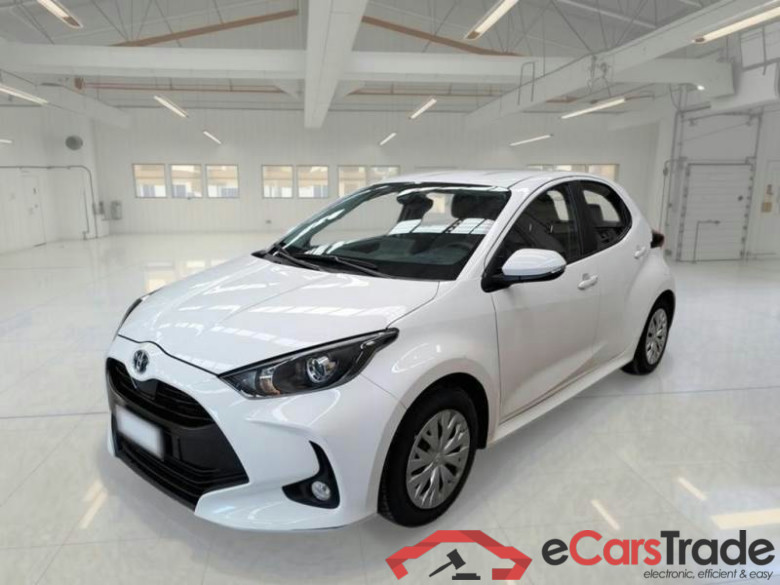 TOYOTA YARIS / 2020 / 5P / BERLINA HYBRID BUSINESS MY22 #1