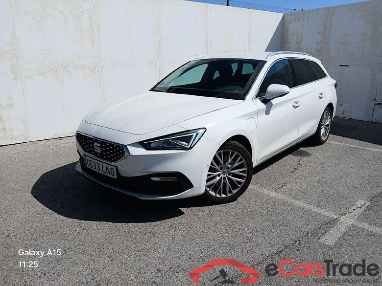 SEAT Nuevo León / 2020 / 5P / familiar SP 1.4 e-Hybrid DSG S&S Xcellence Go L