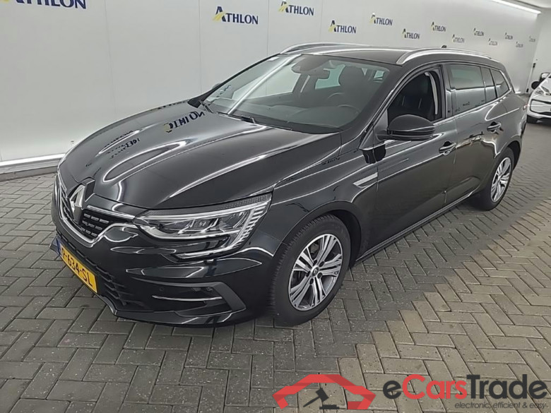 RENAULT Mégane Estate TCe 140 EDC Intens 5D 103kW #1