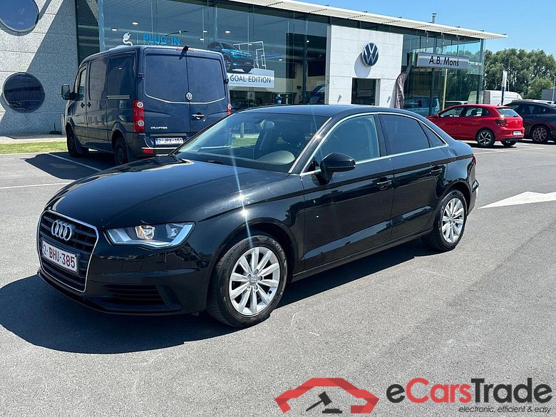 AUDI A3 Sedan Audi A3 Berline Attraction 1.6 TDI  81(110) kW(ch) S tronic