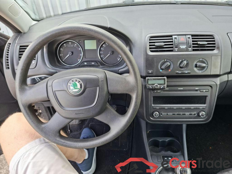 SKODA Fabia 1.2i Ambiente #4