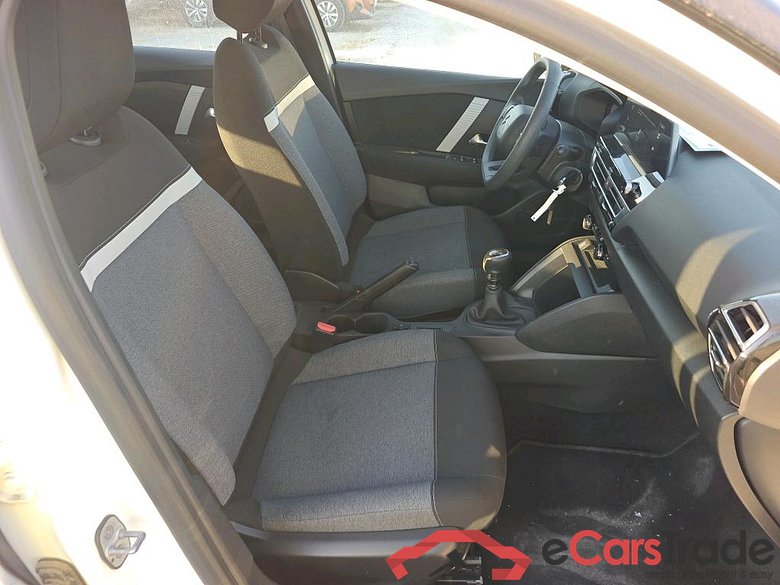 CITROEN C4 / 2020 / 5P / berlina con portón BlueHdi 110 S&S Live Pack #6