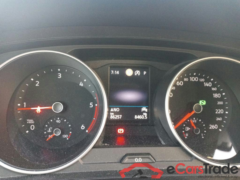 VOLKSWAGEN Tiguan / 2020 / 5P / todoterreno Life 2.0 TDI 110kW (150CV) DSG (AC2) #4