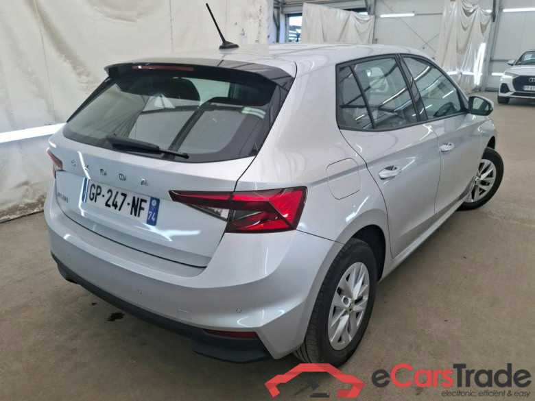 Fabia Ambition 1.0 MPI 80CV BVM5 E6d #3