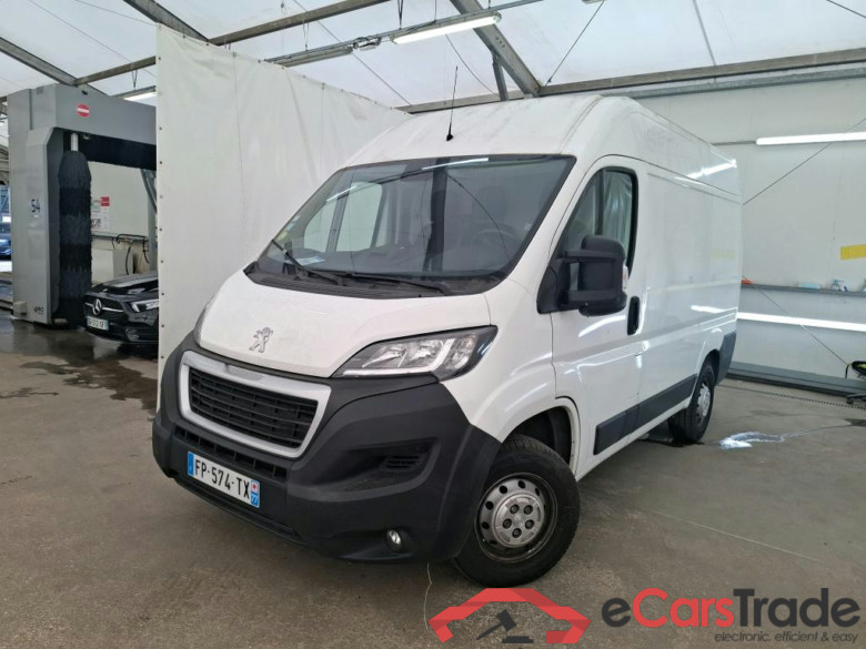 PEUGEOT Boxer / 2014 / 4P / Fourgon tôlé BlueHDi 120 S&S ASPHALT 333 L1H2 #1