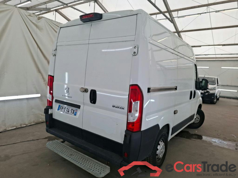 PEUGEOT Boxer / 2014 / 4P / Fourgon tôlé BlueHDi 120 S&S ASPHALT 333 L1H2 #3