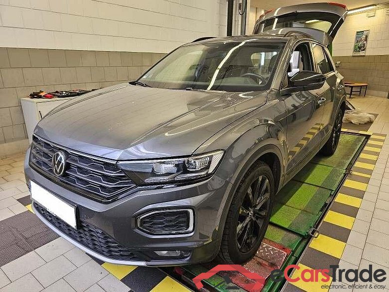 Volkswagen T-Roc (A11)(09.2017->2021) DE - SUV5 1.5 TSI EU6d, Sport OPF, 2020 - 2022